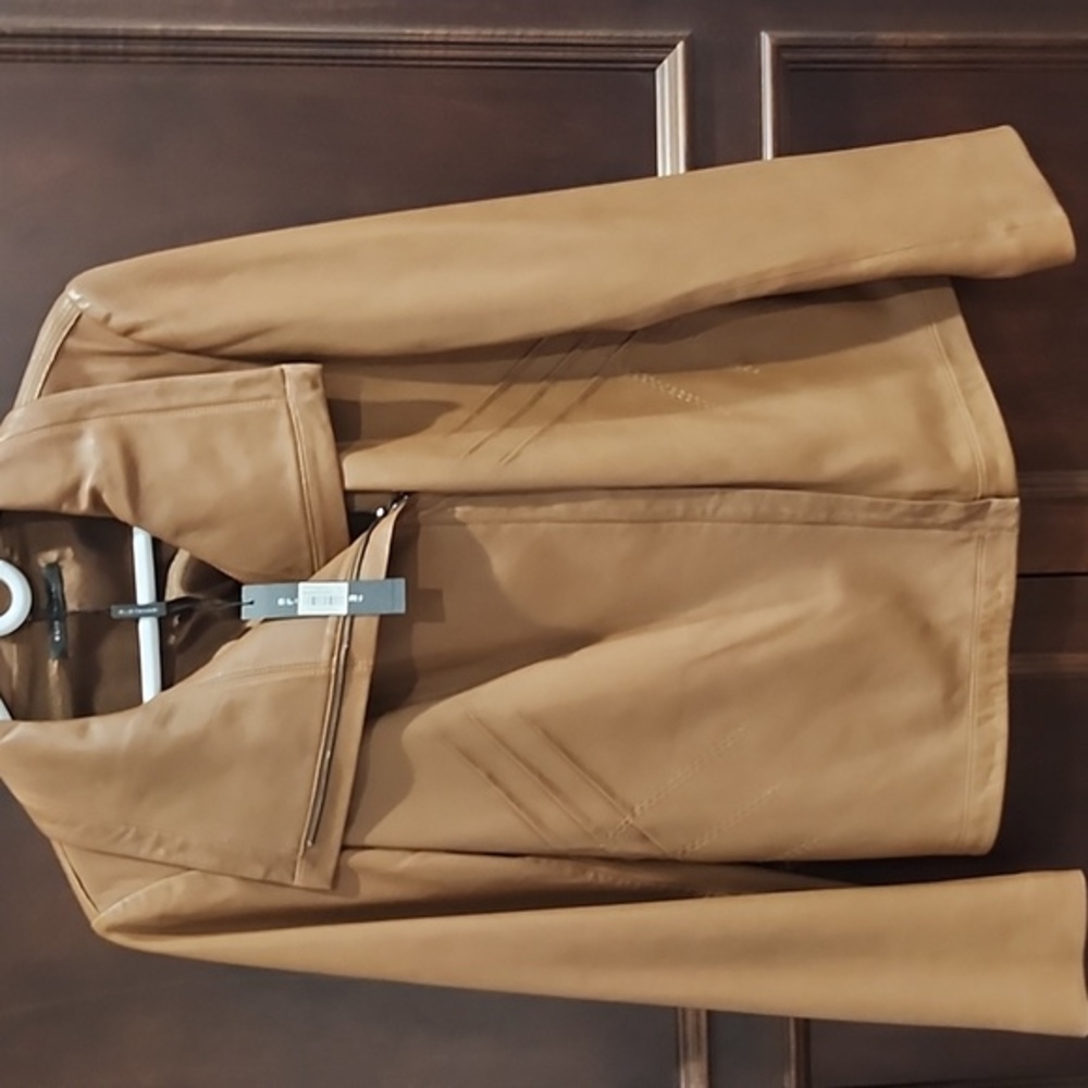Elie Tahari Stylish Tan Leather Jacket